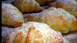 КРУАССАНЫ С ШОКОЛАДНОЙ НАЧИНКОЙ БЕЗУМНО ВКУСНО И ОЧЕНЬ ПРОСТО / как сделать круассаны