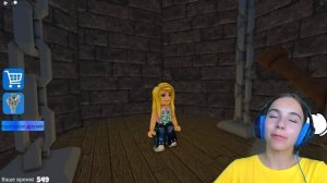 БАРРИ стал СКИБИДИ ТУАЛЕТОМ в ROBLOX!