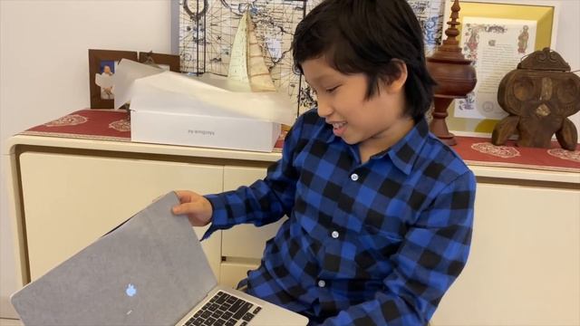 MacBook Air 2020: Unboxing And Review