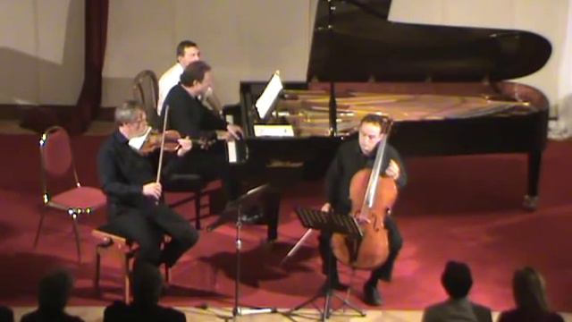 Beethoven: Piano Trio op. 1 no. 2 in G смотреть онлайн