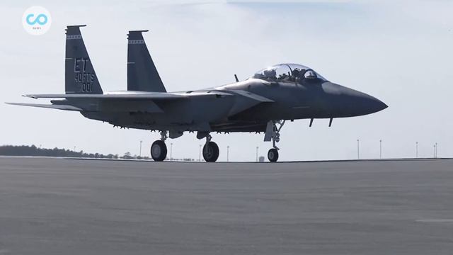 U.S B1 Bomber, F-15 Jets train with LCA Tejas & Su 30MKI of Indian Air Force смотреть онлайн