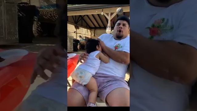 Папа это не мама??