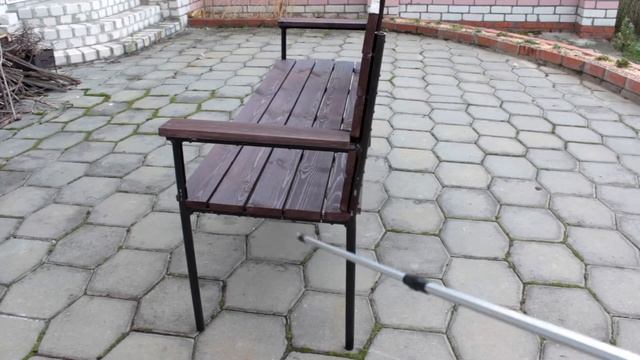 Скамейка своими руками из металла! Неплохой вариант!