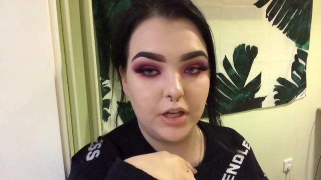 STORY TIME: как я пыталась устроиться на официальную работу... смотреть онлайн