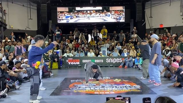 Red Bull BC One All Stars vs Rock Force смотреть онлайн