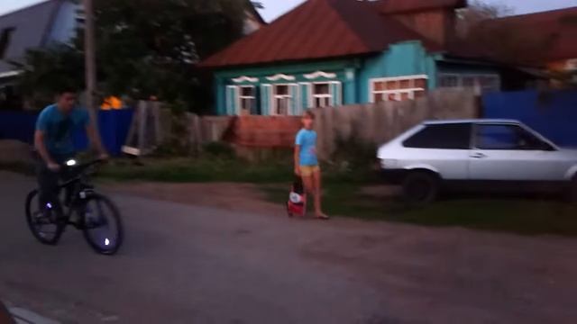 LED колпачки на велосипед смотреть онлайн