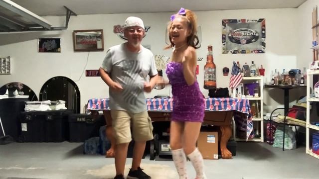 (Couple Dance) @SonyYu Enjoying Our Weekend At Sweet Home ~