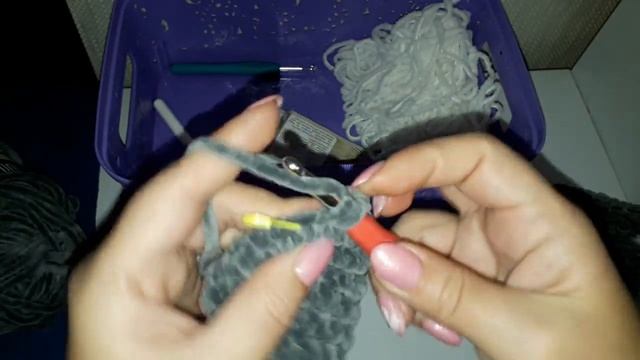 Плюшевый Зайчик вязаный крючком. смотреть онлайн