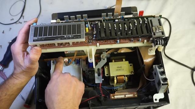 Как разобрать и собрать Sharp WF-939 и WF-940. DIY. How to properly disassemble and assemble смотреть онлайн