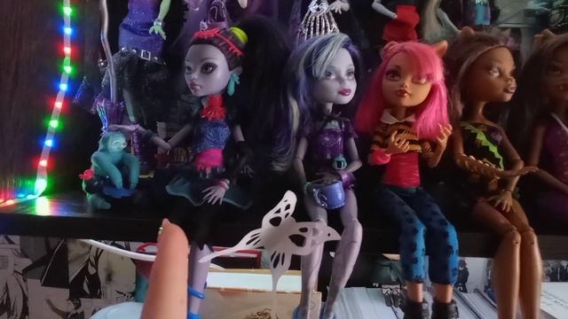 Моя мини коллекция манги, кукл Monster High, книг смотреть онлайн