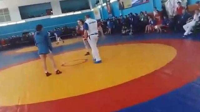 В Горно-Алтайске СФО ПО САМБО Илона Николаева Vs ??? ??? смотреть онлайн
