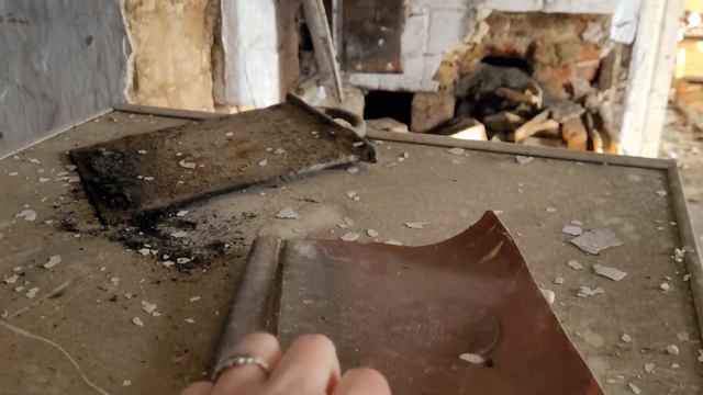 ZAPOMNIANA WIEŚ, PIANINO I SPALONY DOM смотреть онлайн