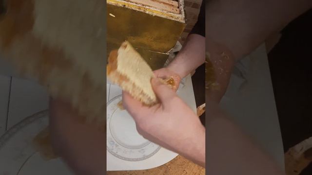 Безвощинный сотовый мёд 2022! Последние рамки!!!