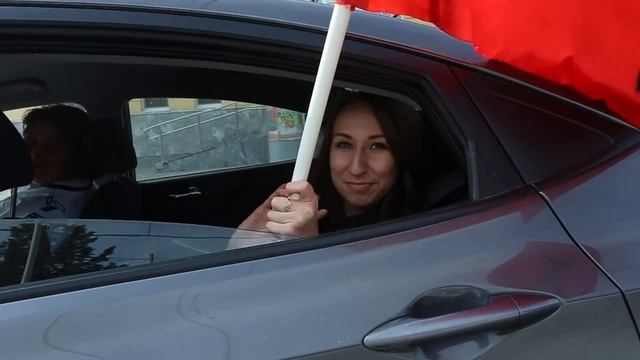Автопробег-2015: Болельщики "Автомобилиста" разбудили улицы :-) смотреть онлайн