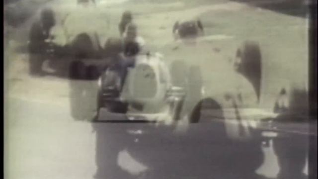 King Of The Hill with Bobby Unser | 1986 PPIHC смотреть онлайн