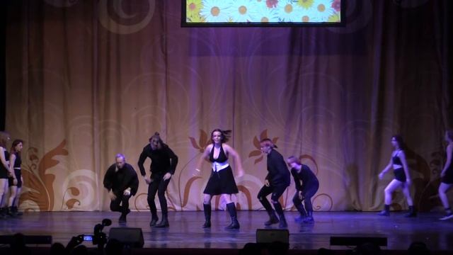Тогучи август-2022 ТАНЕЦ № 12 Bristar - Sunmi-"Lalalay" смотреть онлайн