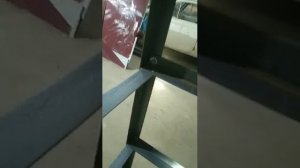 Самый простой стелаж из уголка своими руками