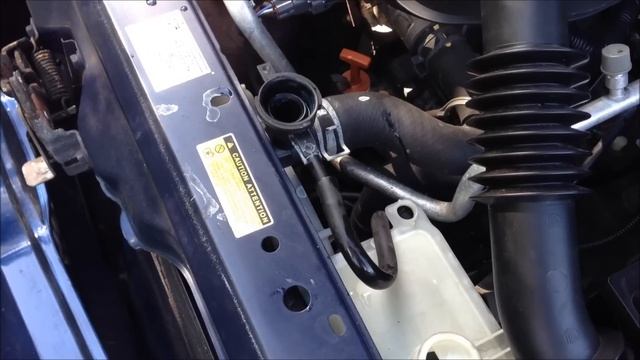 How to Change Radiator Fluid for your Toyota Yaris 99-05 in 2 mins смотреть онлайн