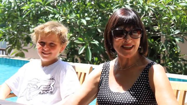 Семья Пиенар - Владельцы в Absolute с 2011 года смотреть онлайн