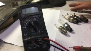 Интересное о свечах!!! Как проверить  мультиметром свечи зажигания.