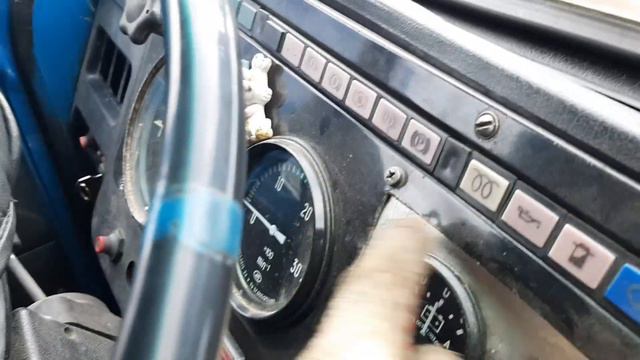 Работа Северавтодор.Запускали зил с помощью спрея от комаров! смотреть онлайн