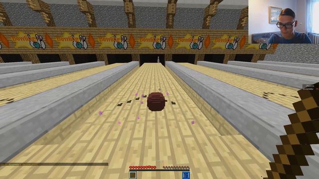 САМЫЙ КРУТОЙ БОУЛИНГ В МАЙНКРАФТЕ [Карты для MineCraft] смотреть онлайн