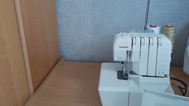 Ура!!! Мне подарили оверлок. Сейчас покажу. смотреть онлайн