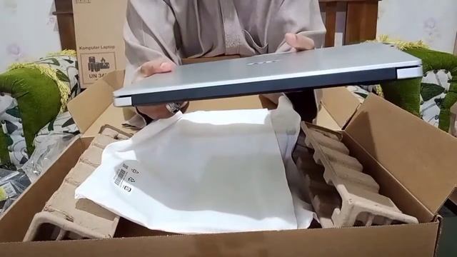 Laptop Aspire 3 Slim A314-35-C1W1 Unboxing dan Review смотреть онлайн