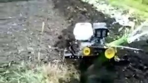 Мотоблок Crosser на пашне