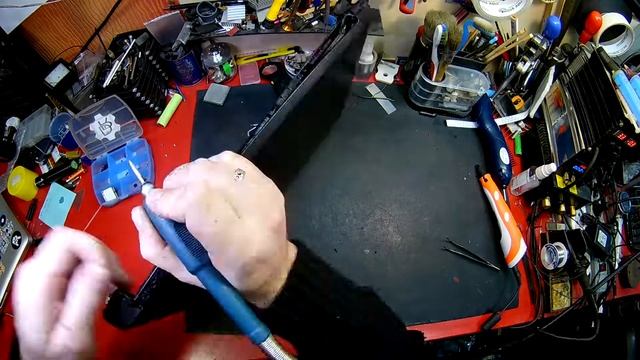 Ремонт корпуса крышки ноутбука lenovo смотреть онлайн