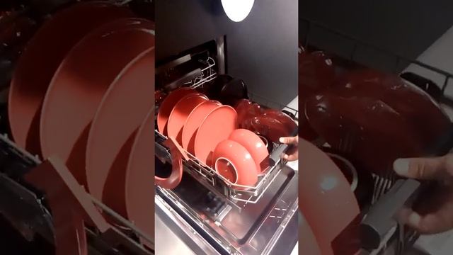 IFA 2016.AEG.Новые корзины у посудомоечных машин смотреть онлайн
