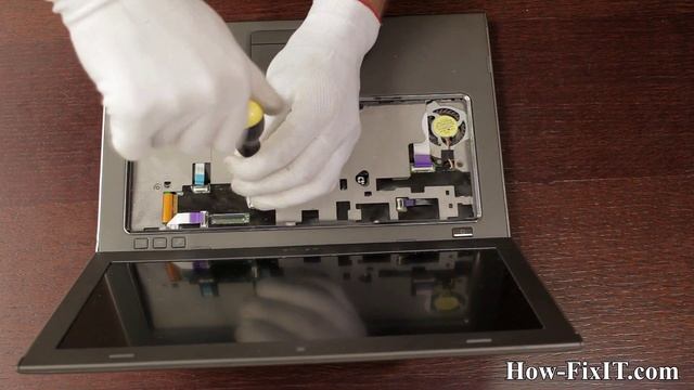 Dell Vostro 3360 disassembly and battery replace, как разобрать и поменять батарею ноутбука смотреть онлайн