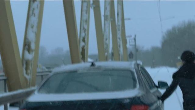 Девушка, которая застряла в паутине Погоня 4К смотреть онлайн