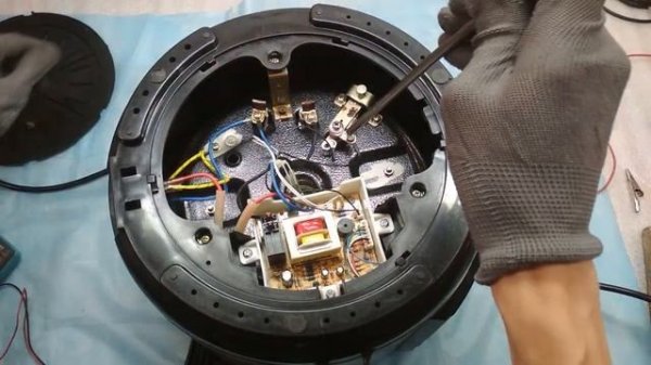 Мультиварка Redmond ошибка E1 (Е1) ремонт RMC-PM4506 и др. repair Multicooker Redmond error E1 (E1)