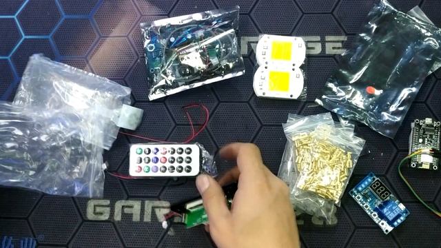 РАСПАКОВКА МАТРИЦЫ МОДУЛИ СВЕТОДИОДЫ ТАБЛО РЕЛЕ ВРЕМЕНИ КЛЕММЫ МАМА ПЛЕЕР MP3 MAX7219 NodeMCU CH340 смотреть онлайн