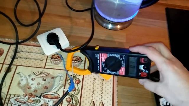 Токоизмерительные клещи DT-266 (Китай) смотреть онлайн
