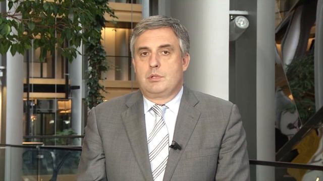 4x4: Как футболът сложи ред в Европарламента смотреть онлайн