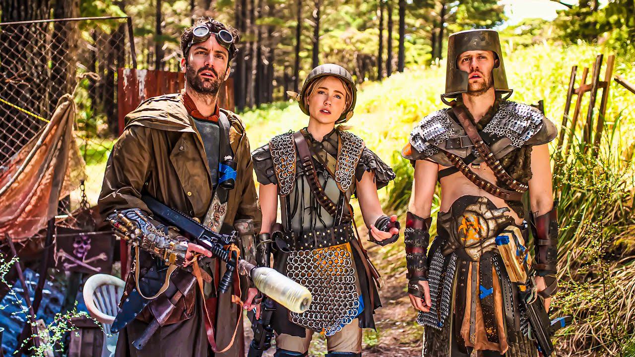 РАЗВЕДКА ГОЛЫШОМ В СУРВАЙВЛ ИГРАХ смотреть онлайн