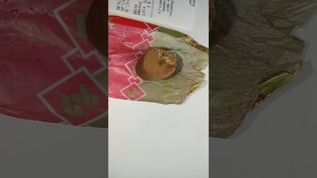 Конфеты Рот Фронт с личинками - часть 1 смотреть онлайн