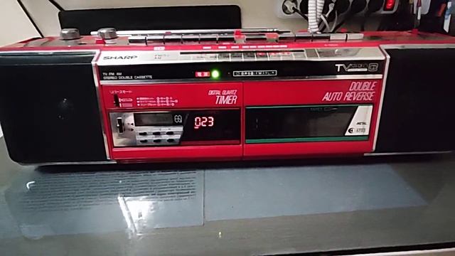 SHARP QT-Y10 Часть 2. USB/FM/Bluetooth/Remote control/LED LIGHT. смотреть онлайн