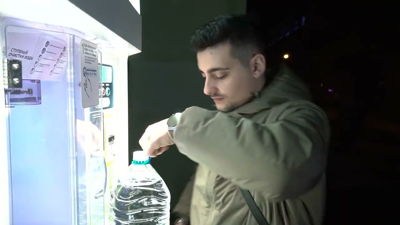 Про приключения итальянцев в России и как спасать планету не на словах, а на деле смотреть онлайн