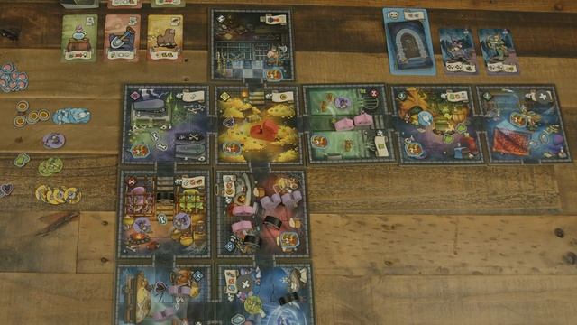 Keep the Heroes Out! - How to Game with Becca Scott смотреть онлайн