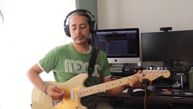 Fender Single coil pickups comparison смотреть онлайн