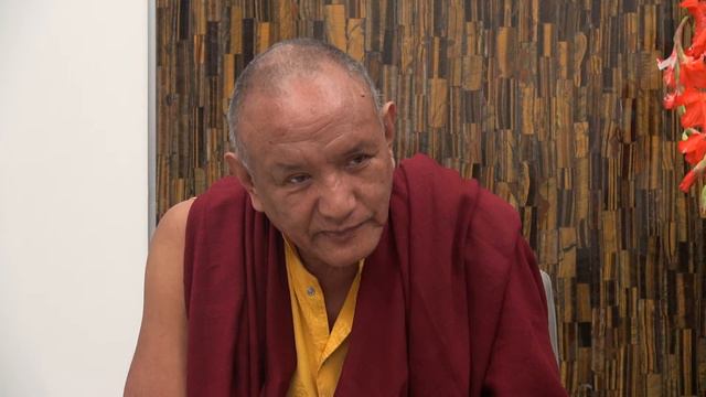 Оргьен Тобгьял Ринпоче. Интервью в Москве (2014)