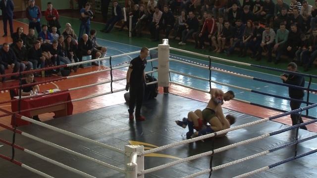 Бой №11 КАЛИНИН С (Синий угол) vs ДИВАНОВ М (Красный угол) смотреть онлайн