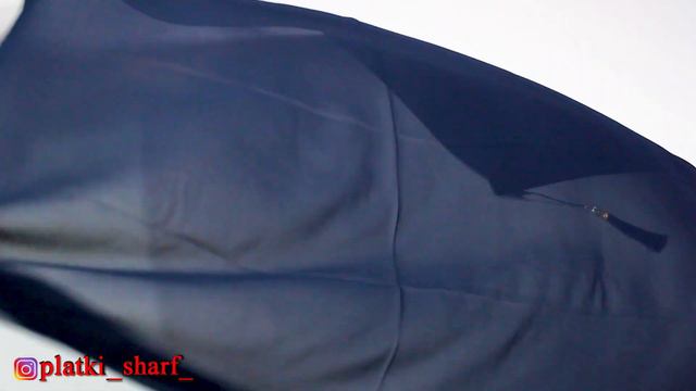 Шифоновый однотонный платок с кисточками смотреть онлайн