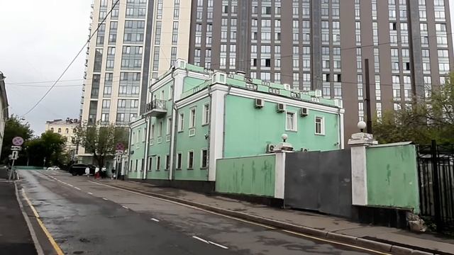Москва. Прогулка по Басманному переулку смотреть онлайн