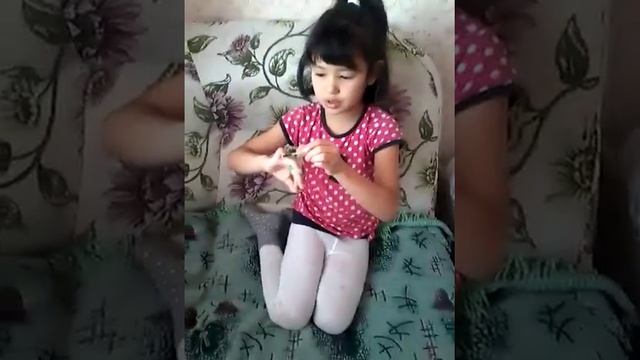 Как я крашу ногти , необычно смотреть онлайн