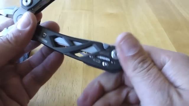 Gerber Suspension Multi-Plier MultiTool Quick Look смотреть онлайн
