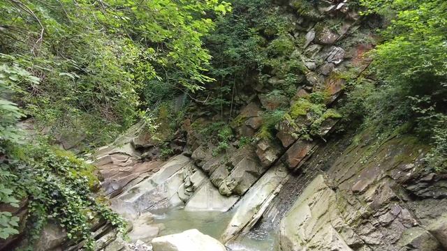 Пеший поход на большие водопады Небуга. Красота!